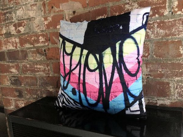 Trinity - 18"x18" Cushion