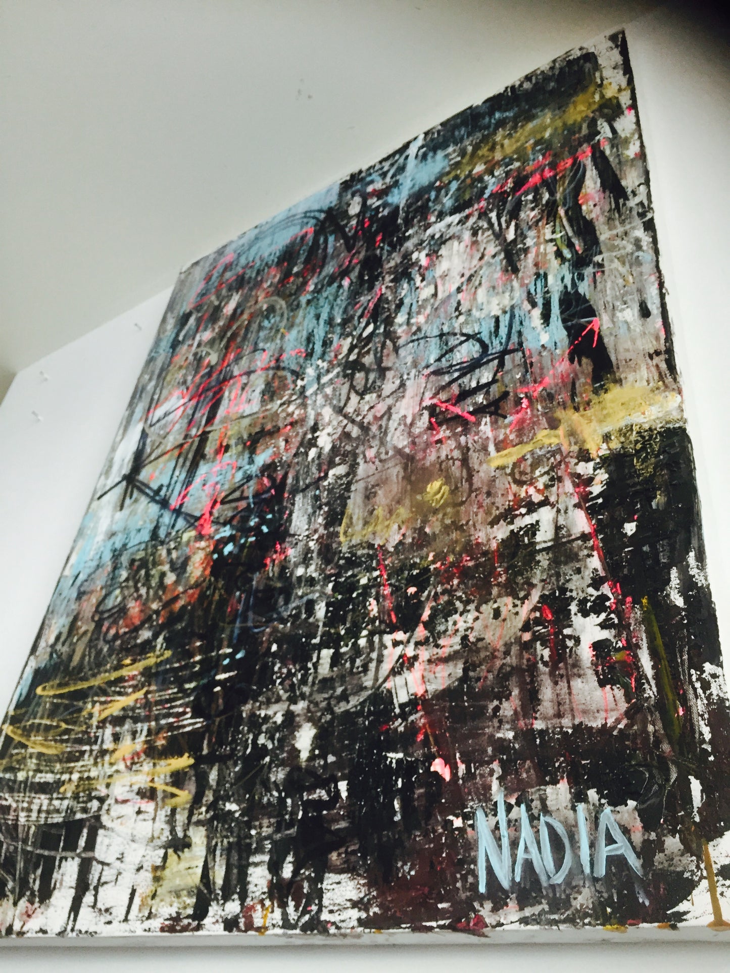 URBAN DECAY GARDINER EAST (48" x 36" x 2")